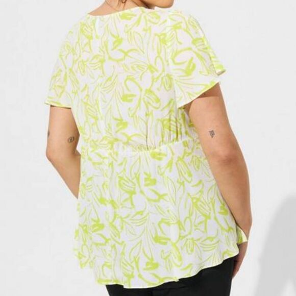 Torrid Plus Size 1X 14-16 Georgette Twist Surplice Flutter Sleeve Blouse Top - Picture 2 of 4